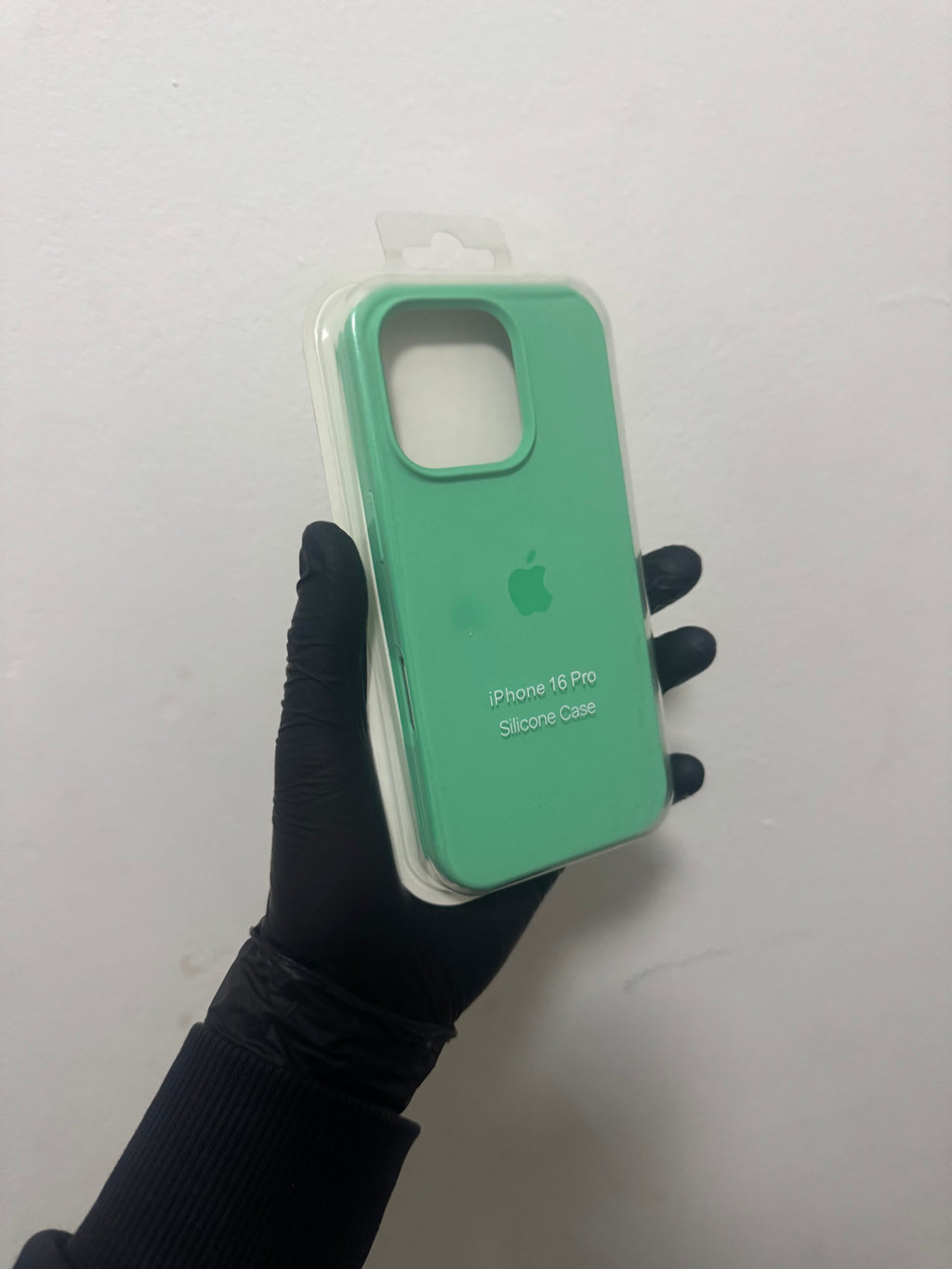iPhone 16 pro silicone case