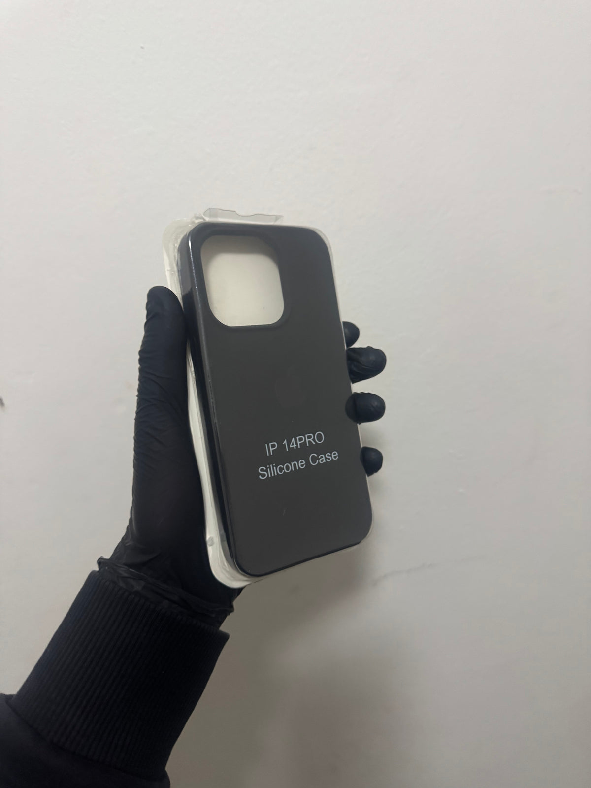 iPhone 14 Pro silicone case