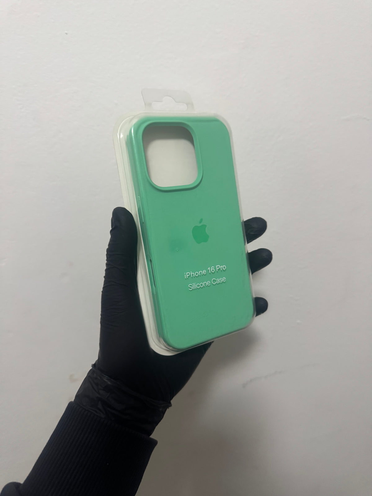 iPhone 16 pro silicone case