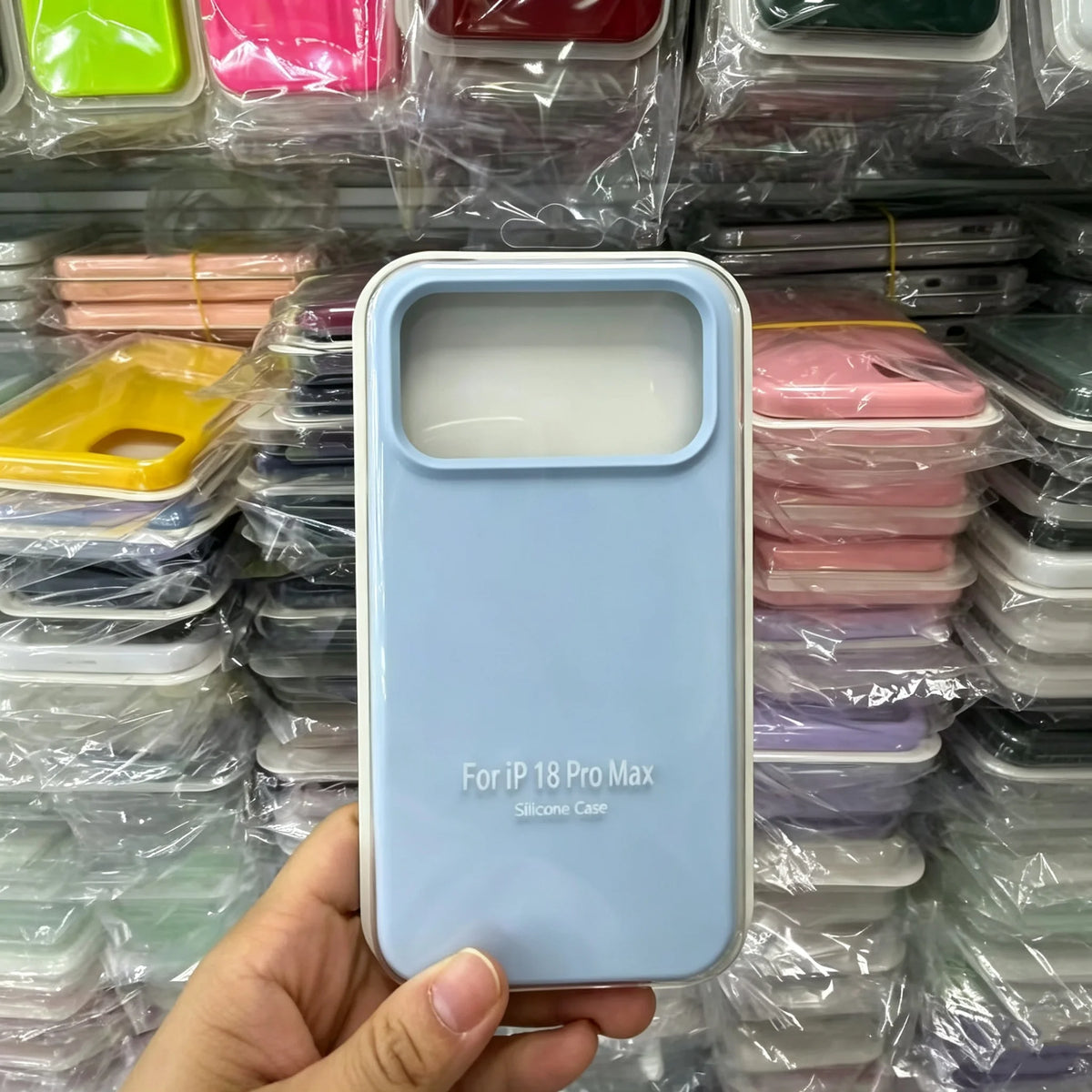 Funda de Silicona Líquida para iPhone 18 17 16 15 Pro Max Plus – Antihuella, Antigolpes, con Forro Aterciopelado